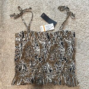 NWT Habitual Top
